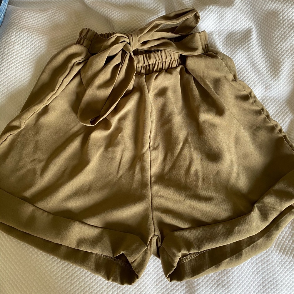 Paper-Bag Green Shorts